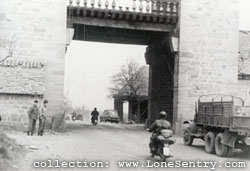 [Customs house gateway at Schweigen, Germany]