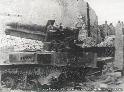 [150mm field howitzer mounted on a captured French Lorraine Schlepper]